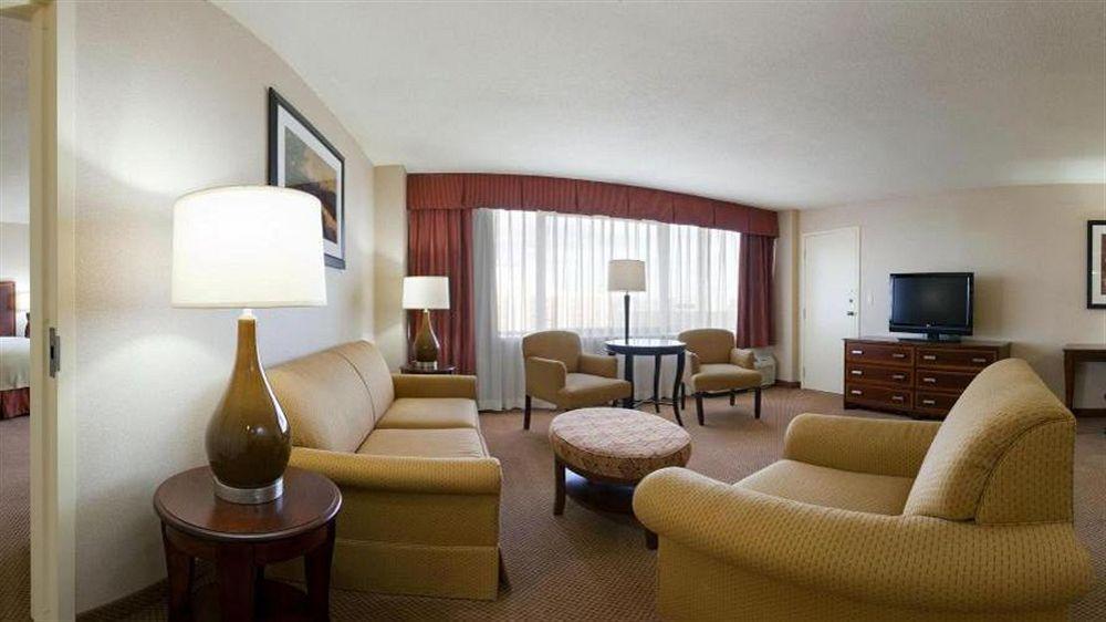 Holiday Inn Secaucus Meadowlands Buitenkant foto